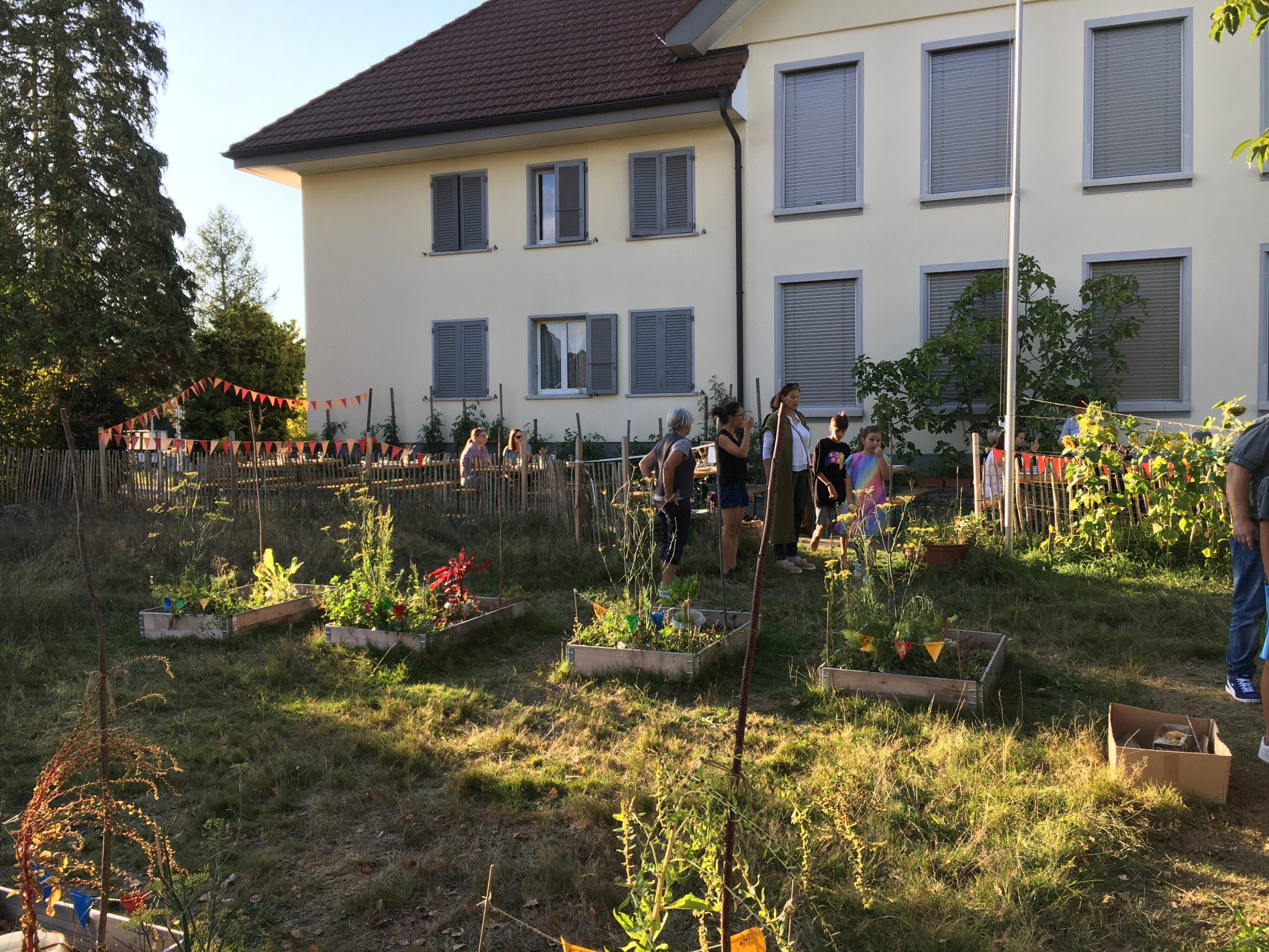Netzwerk Naturgarten, Pilotprojekt «Schulnaturgarten»